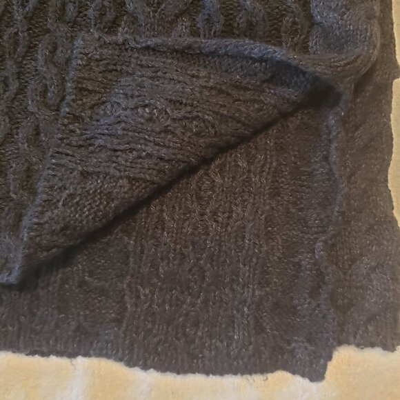 Cable Knit ECO by Design Sweater Vest - Size Medium - Black - Picture 8 of 8
